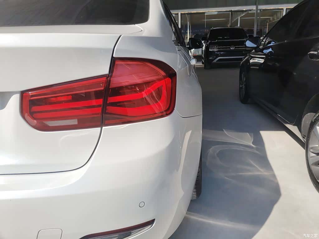 BMW 3 Series, 2016 24