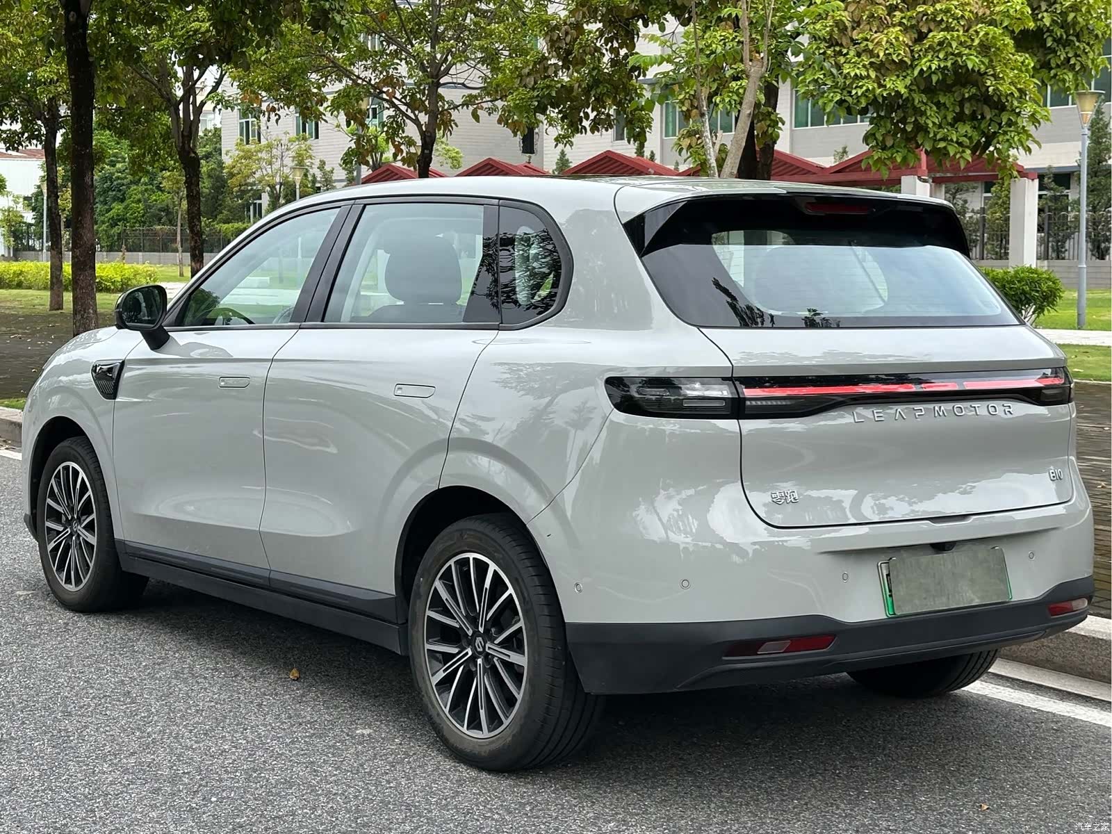 Leapmotor B10, 2025 15