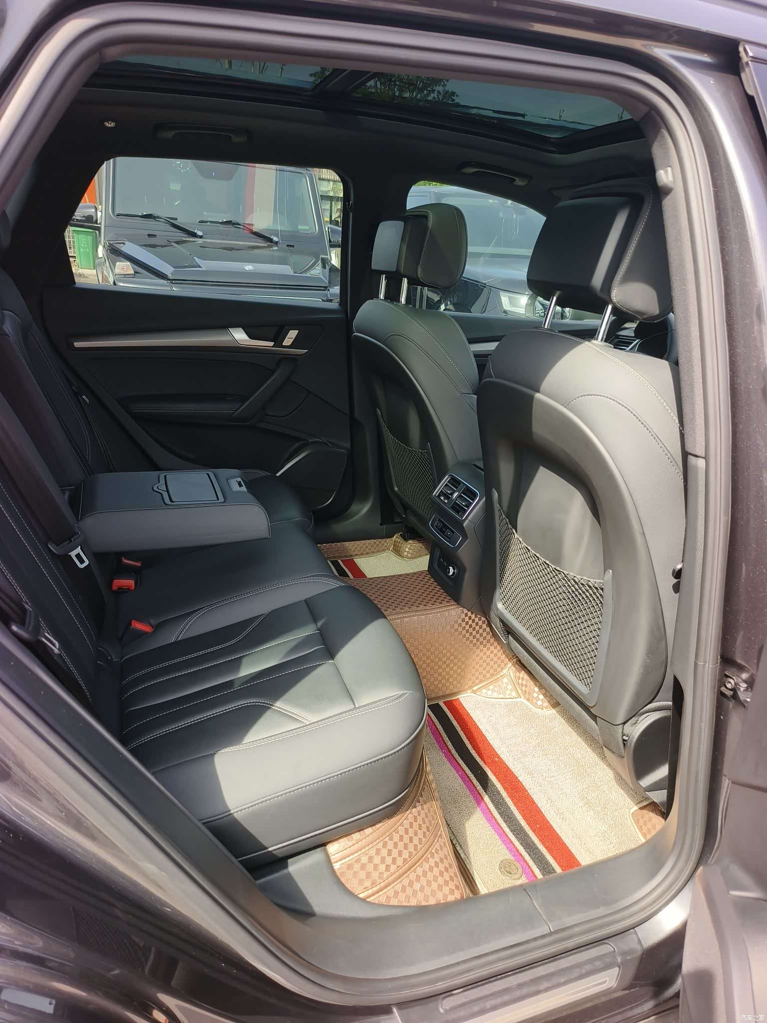 Audi Q5L, 2024 9