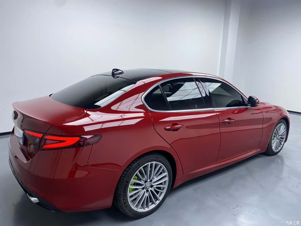 Alfa Romeo Giulia, 2018 23
