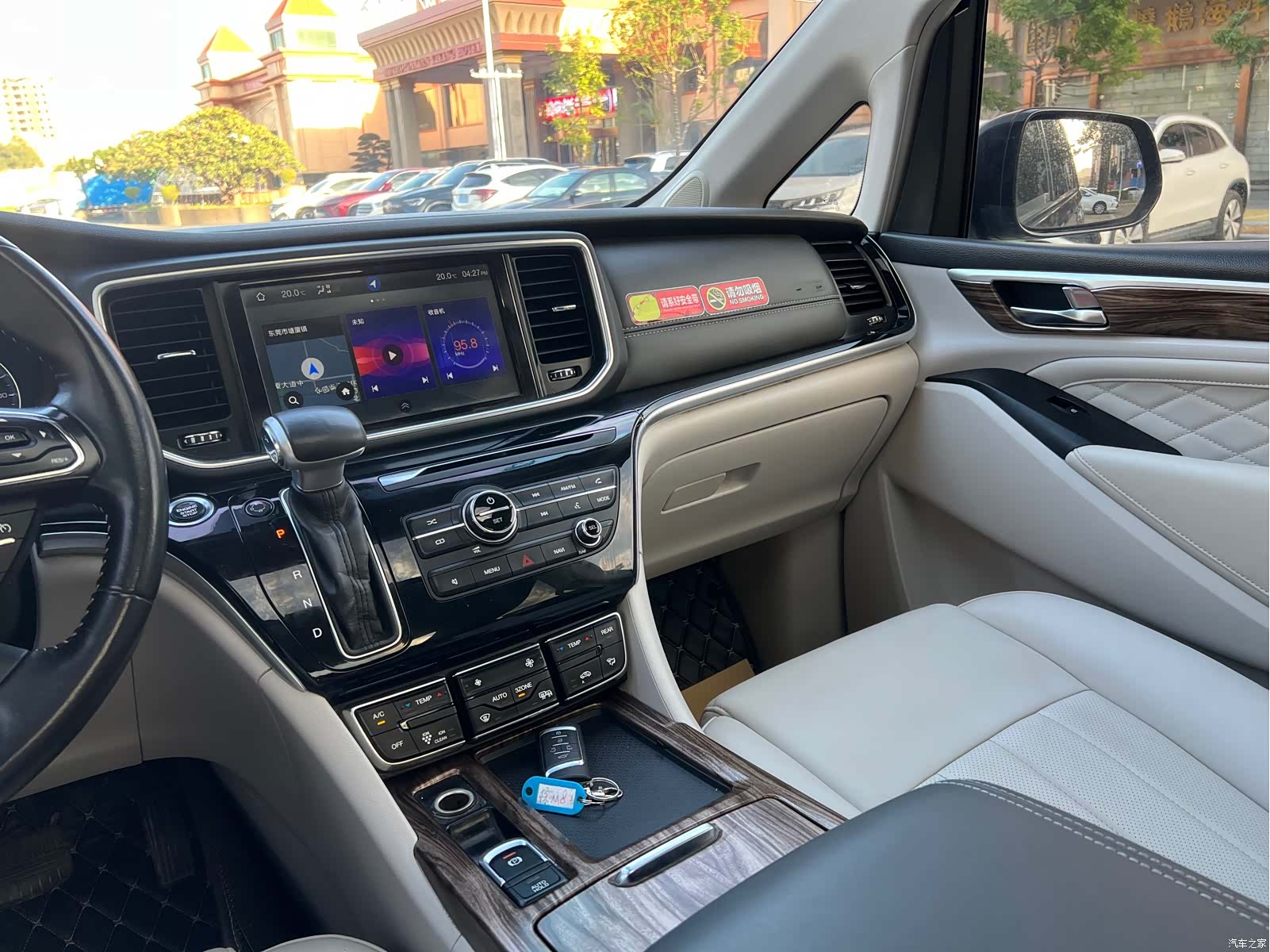 Trumpchi M8, 2019 12