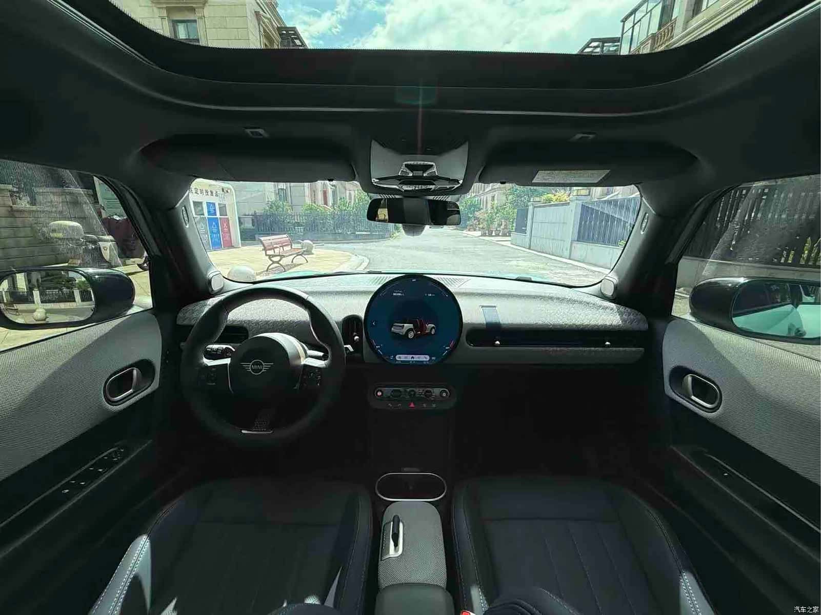 Mini Cooper, 2025 9