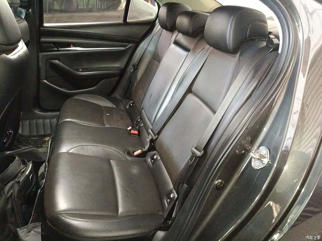 Mazda Mazda3, 2021 17
