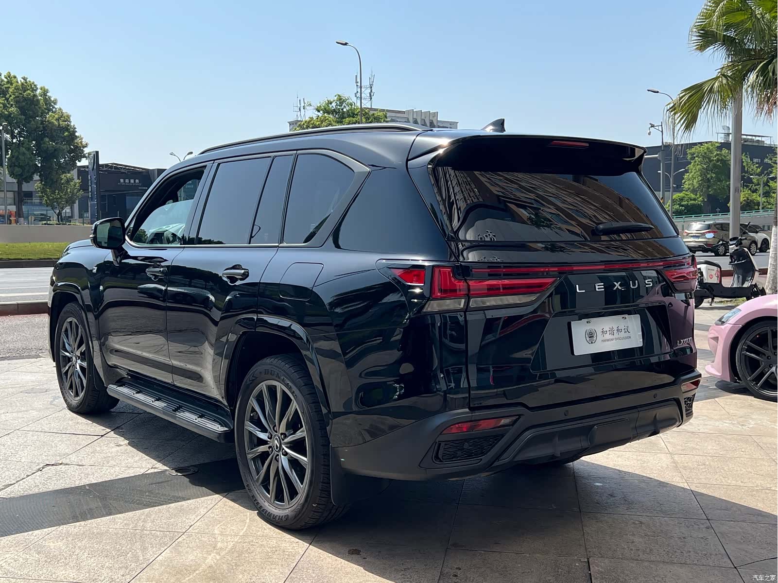 Lexus LX, 2026 13