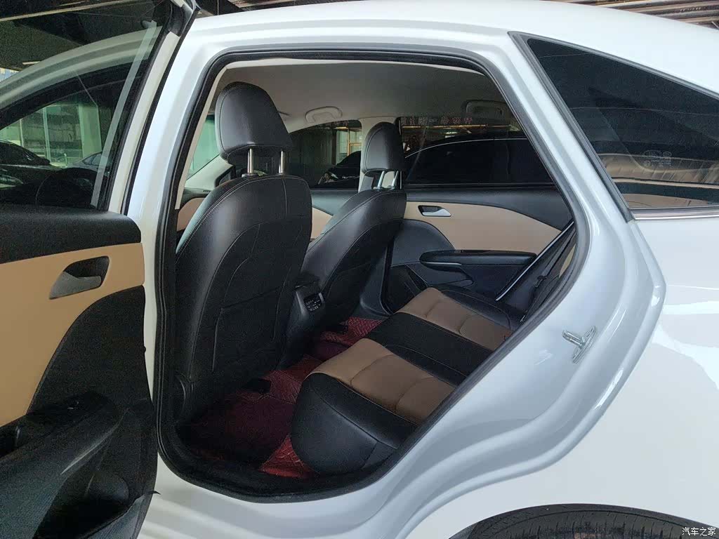 Chevrolet 320, 2020 15