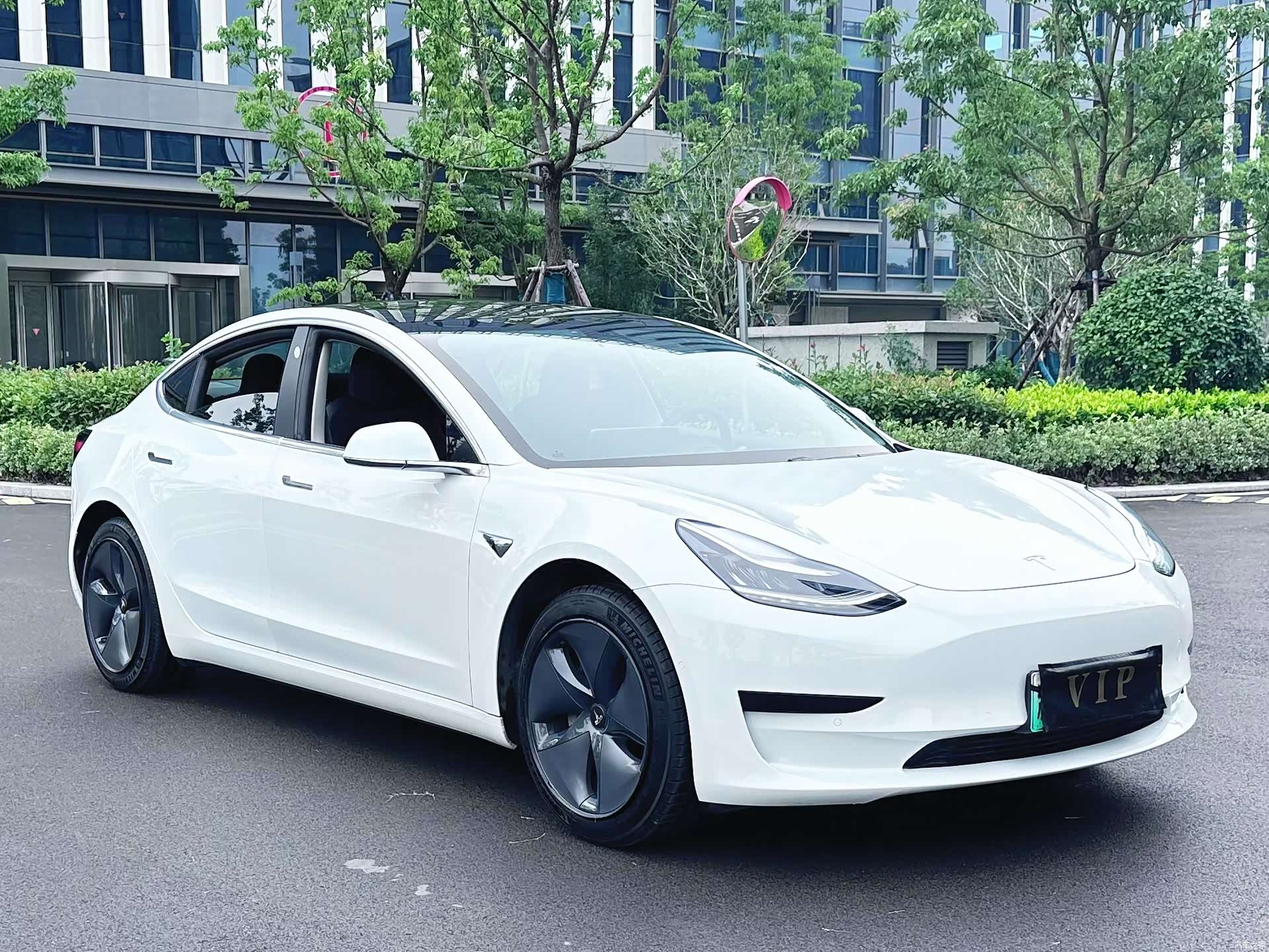 Tesla Model 3, 2021 3