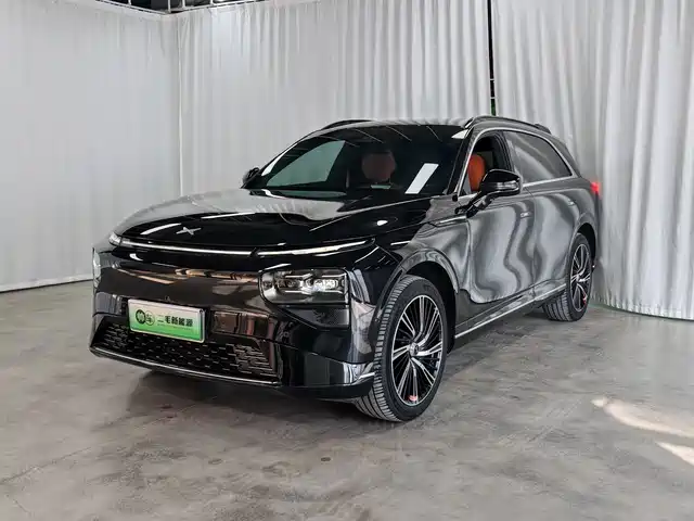 XPeng G9 2024 — купить из Китая под заказ