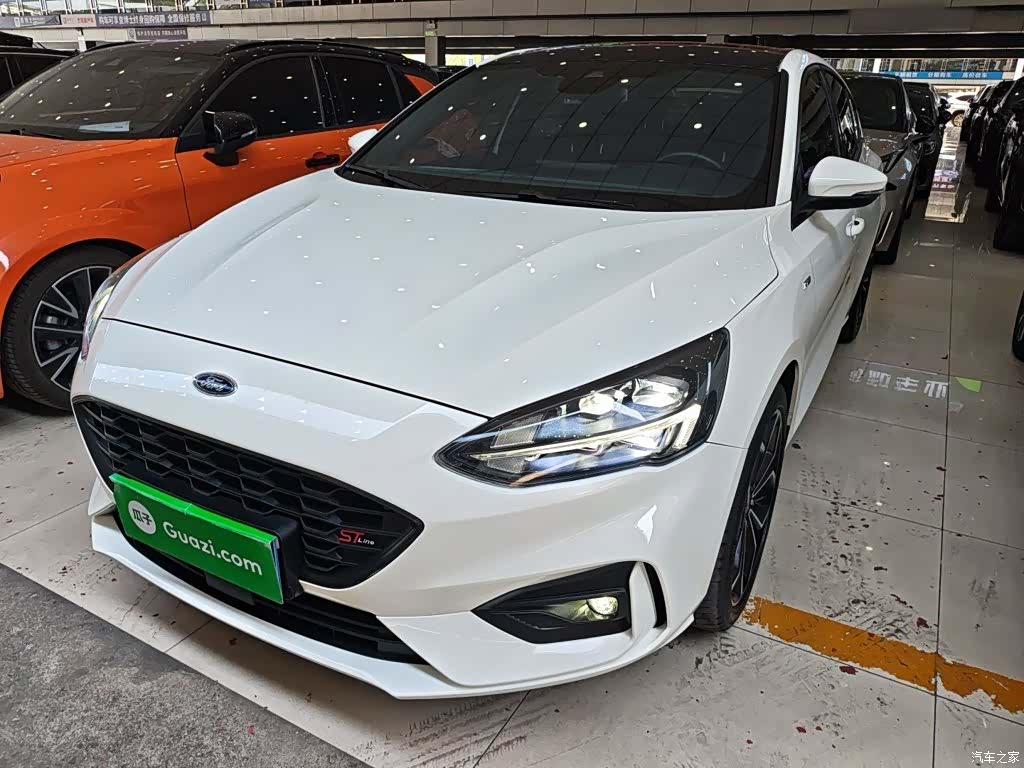 Ford Focus, 2022 1