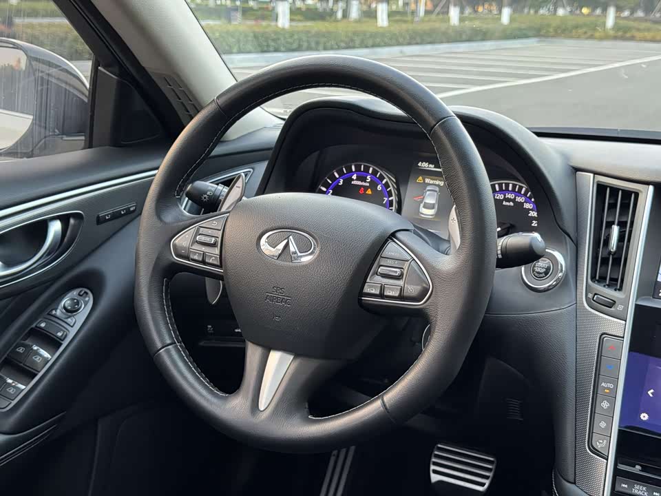 Infiniti Q50