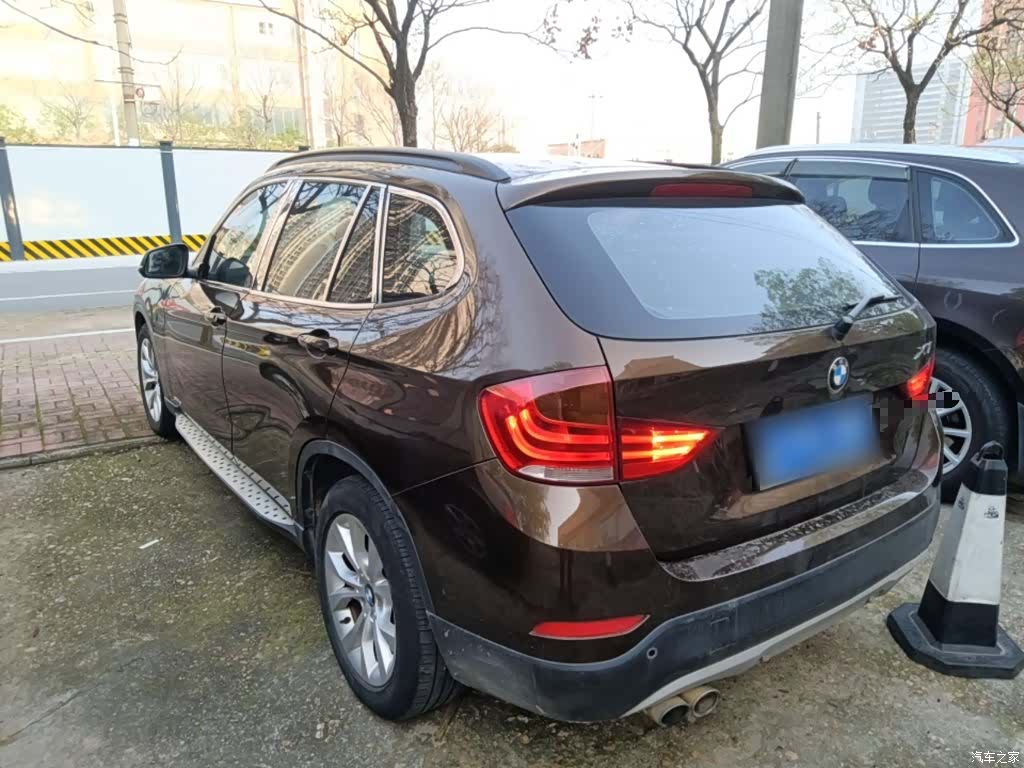 BMW X1, 2015 все фото