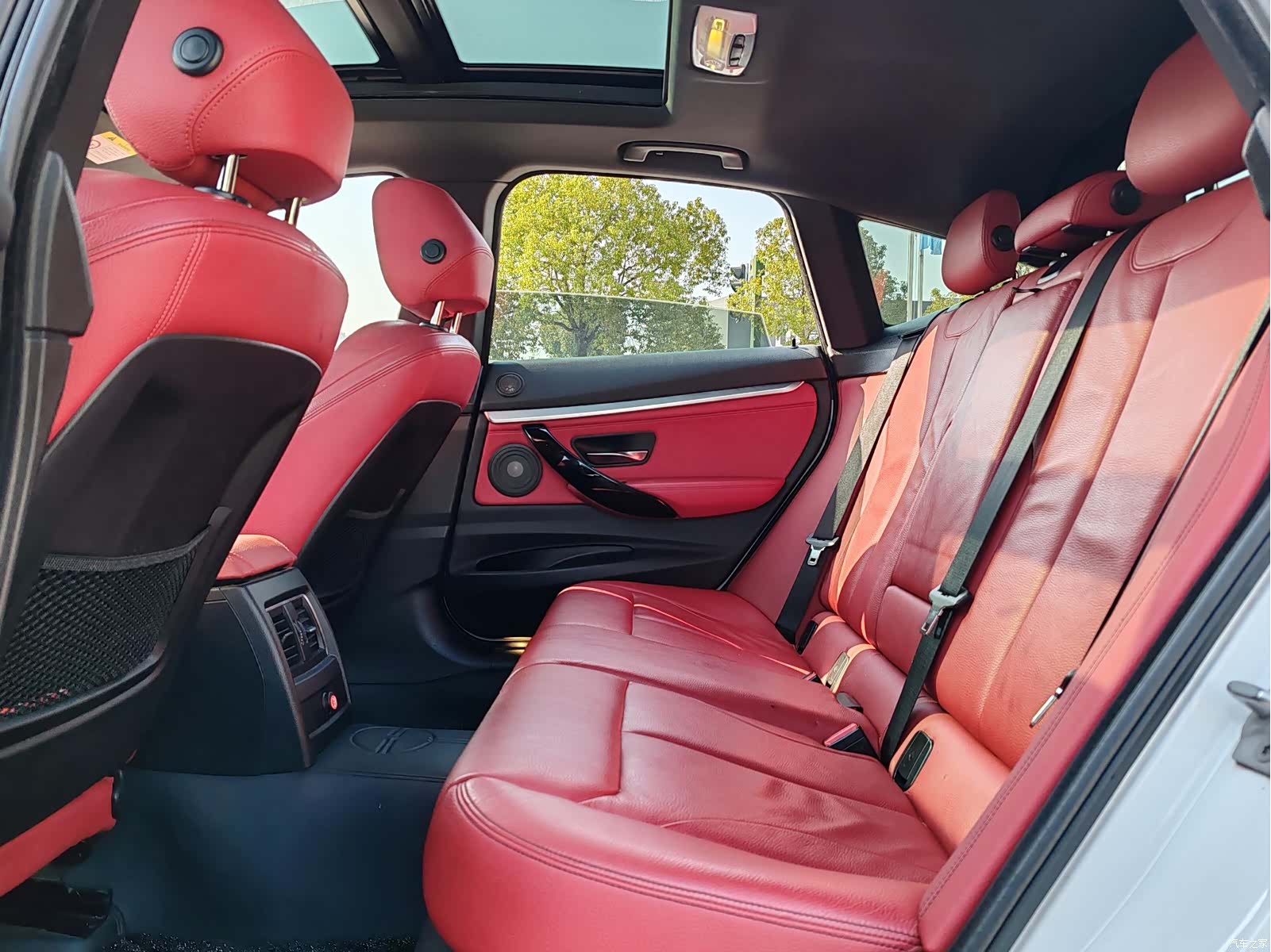 BMW 3 Series, 2019 9