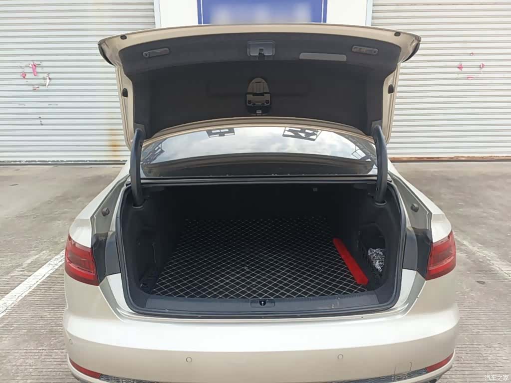 Audi A4L, 2019 19