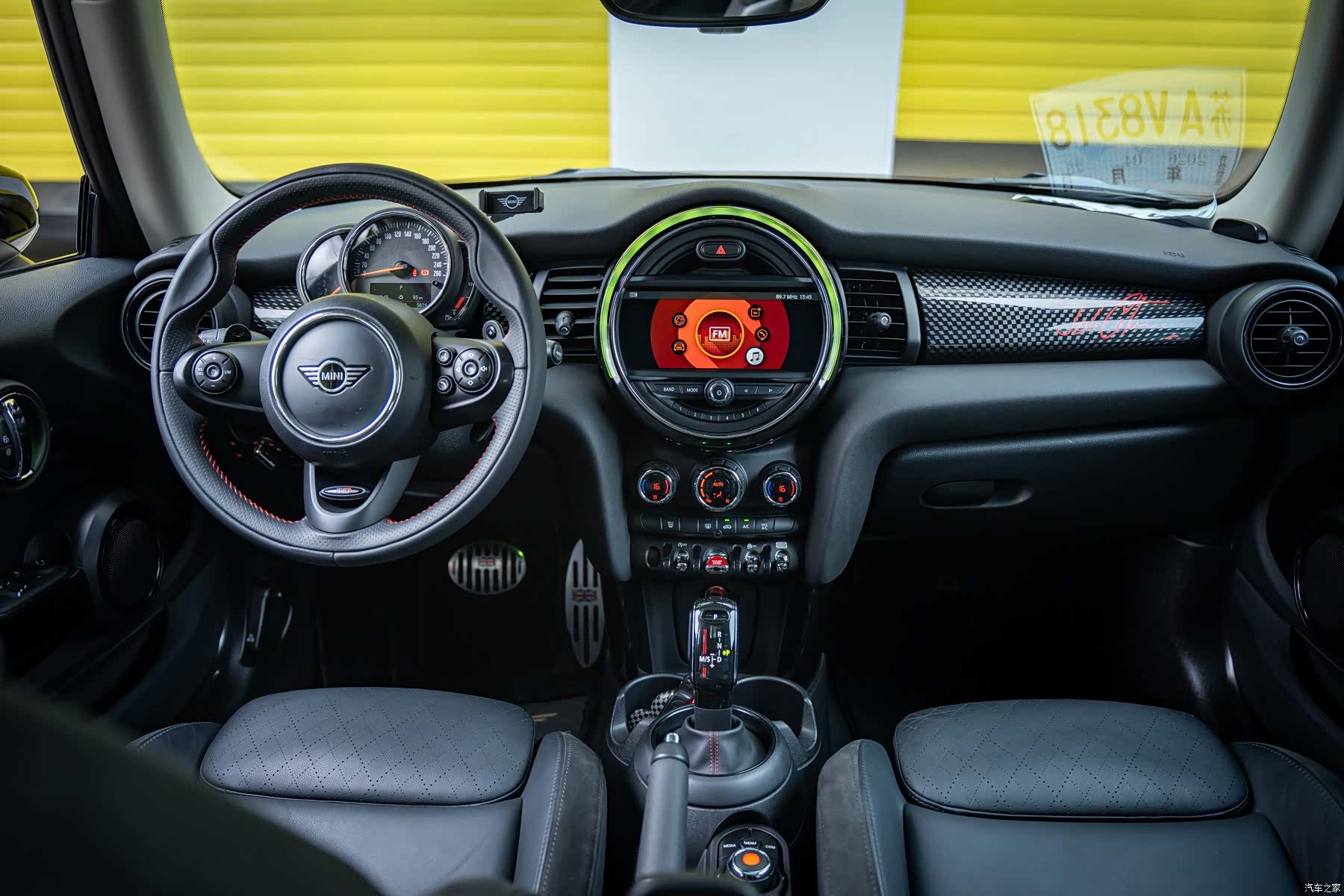 Mini Cooper, 2019 9