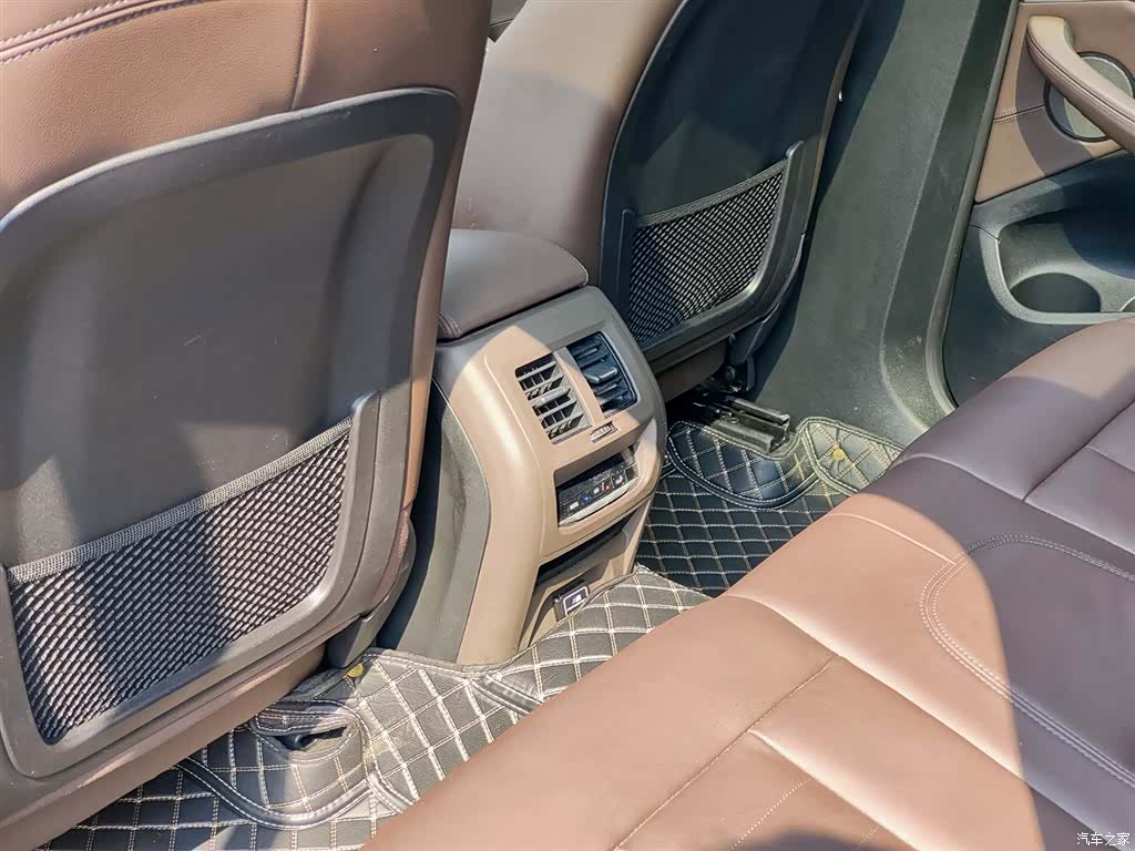 BMW X3, 2021 9