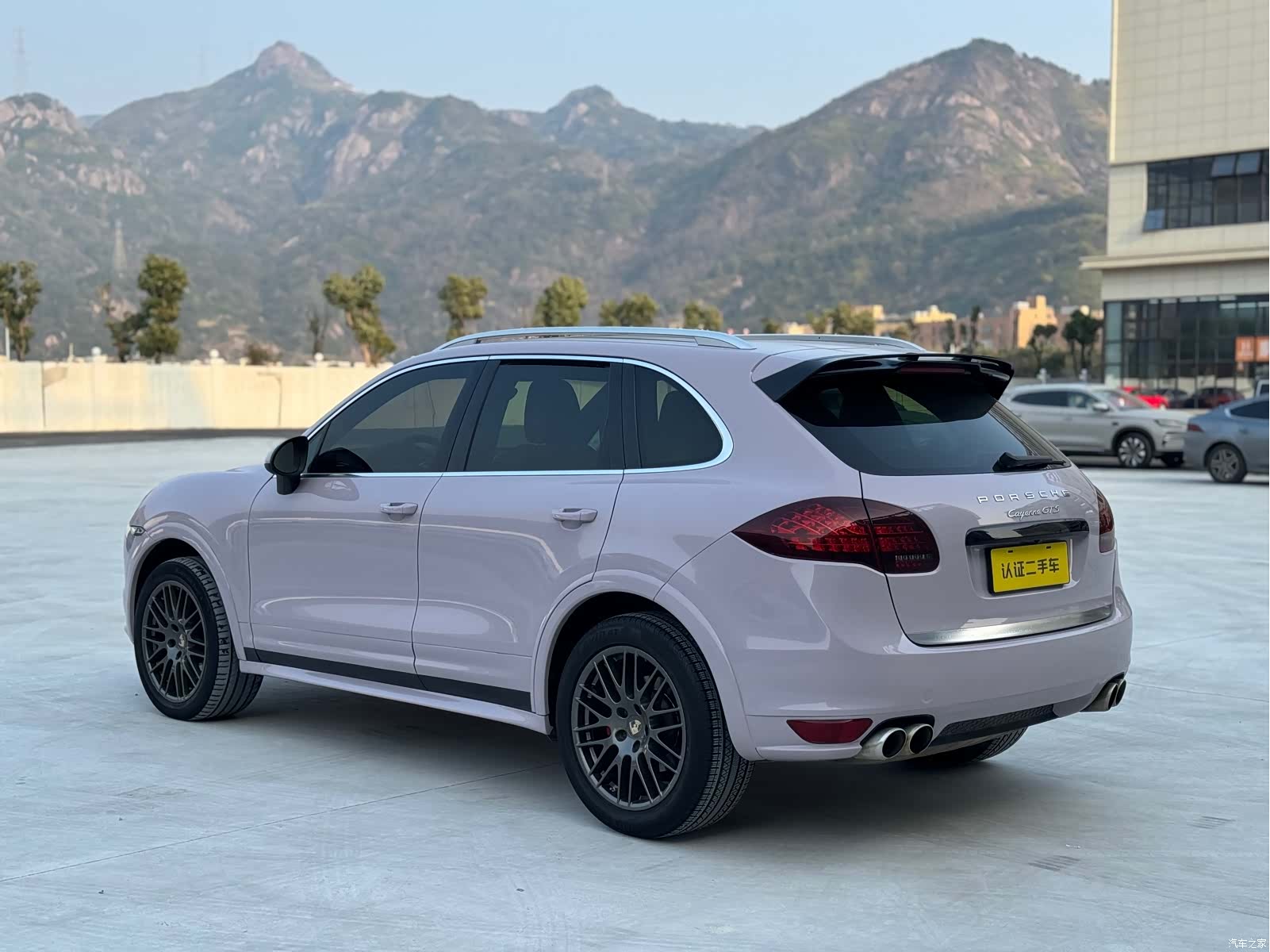 Porsche Cayenne, 2013 16