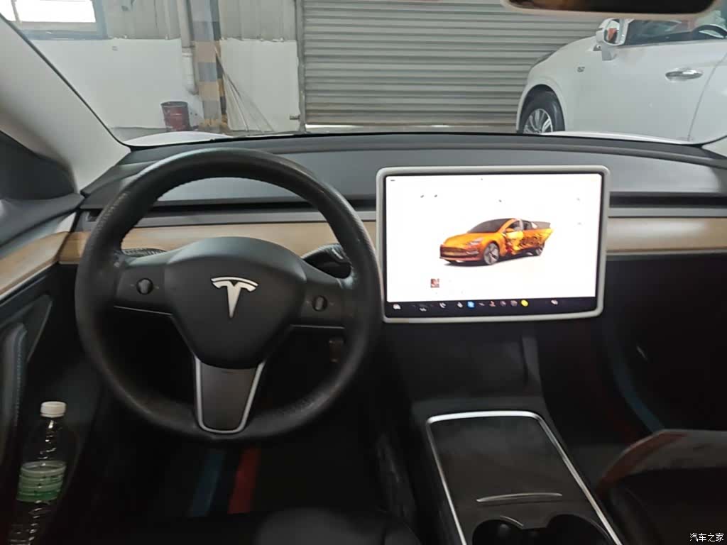 Tesla Model 3, 2023 14