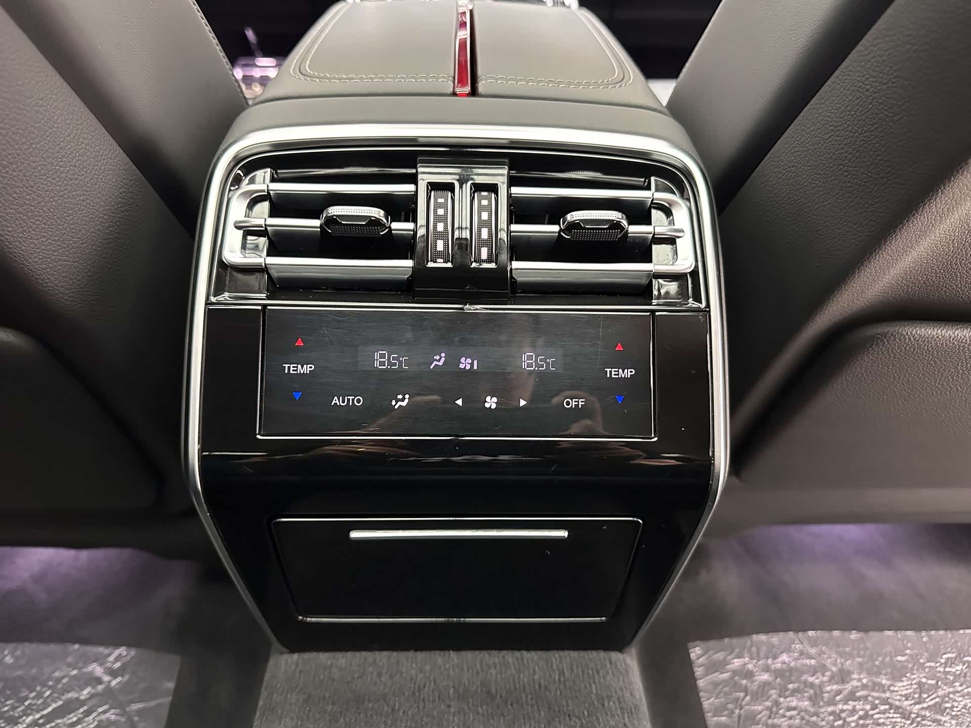 Hongqi H9, 2021 15