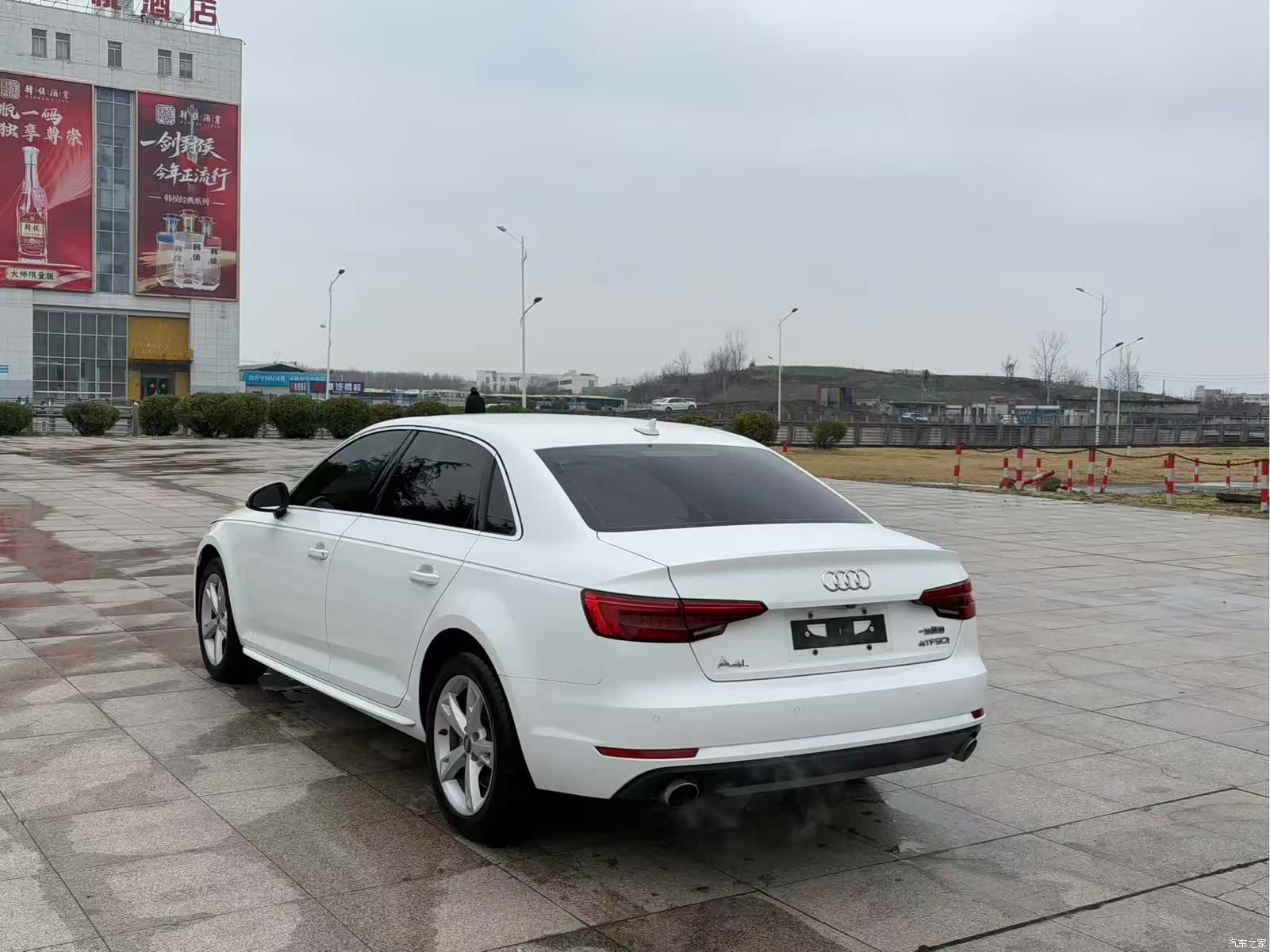 Audi A4L, 2017 9