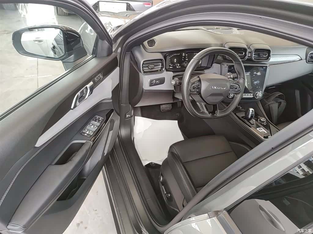 Lynk & Co 02, 2022 16