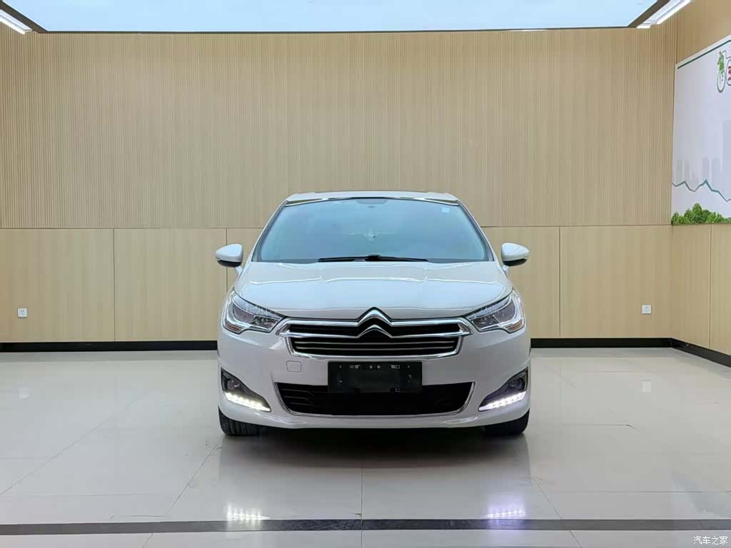 Citroen C4, 2016 3