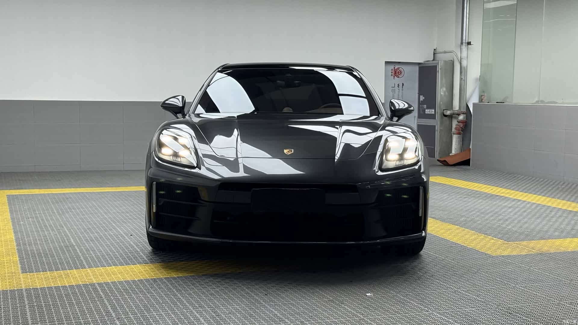 Porsche Panamera, 2024 4