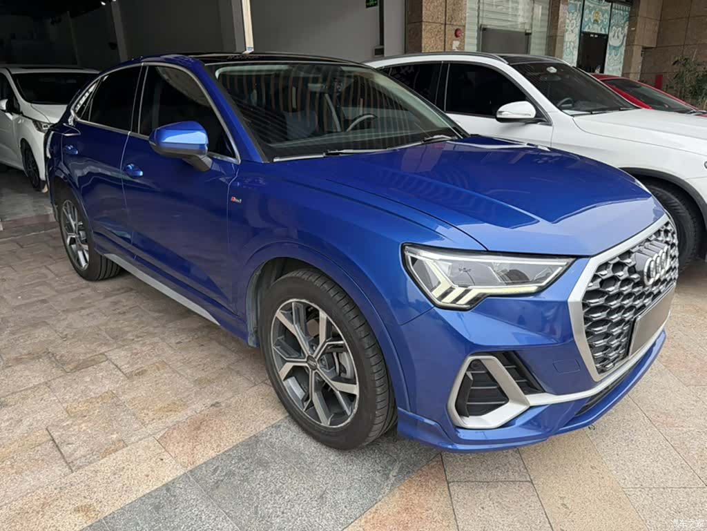 Audi Q3, 2021 16