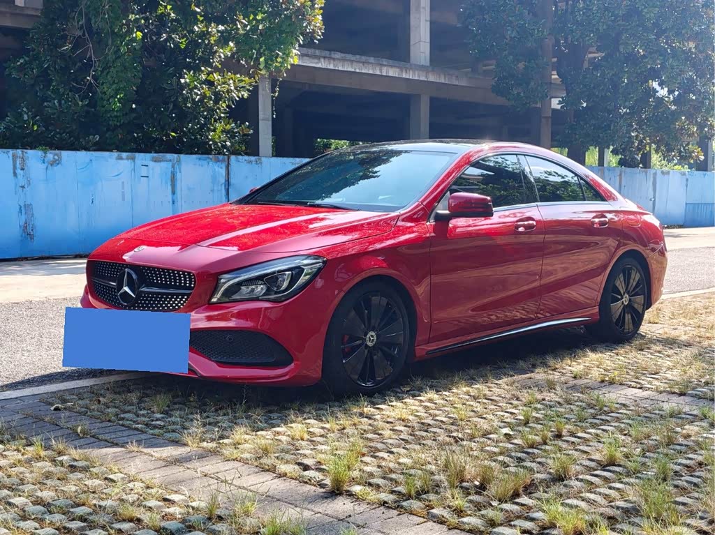 Mercedes-Benz CLA