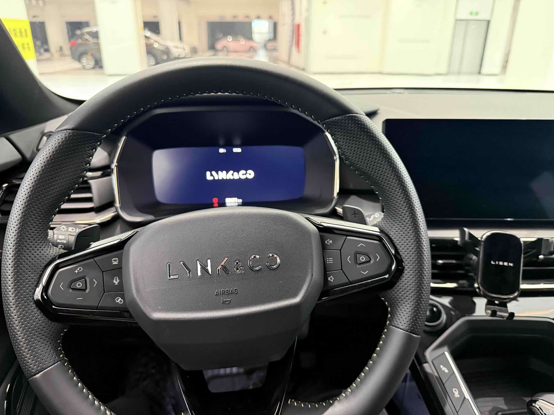 Lynk & Co 02, 2024 9