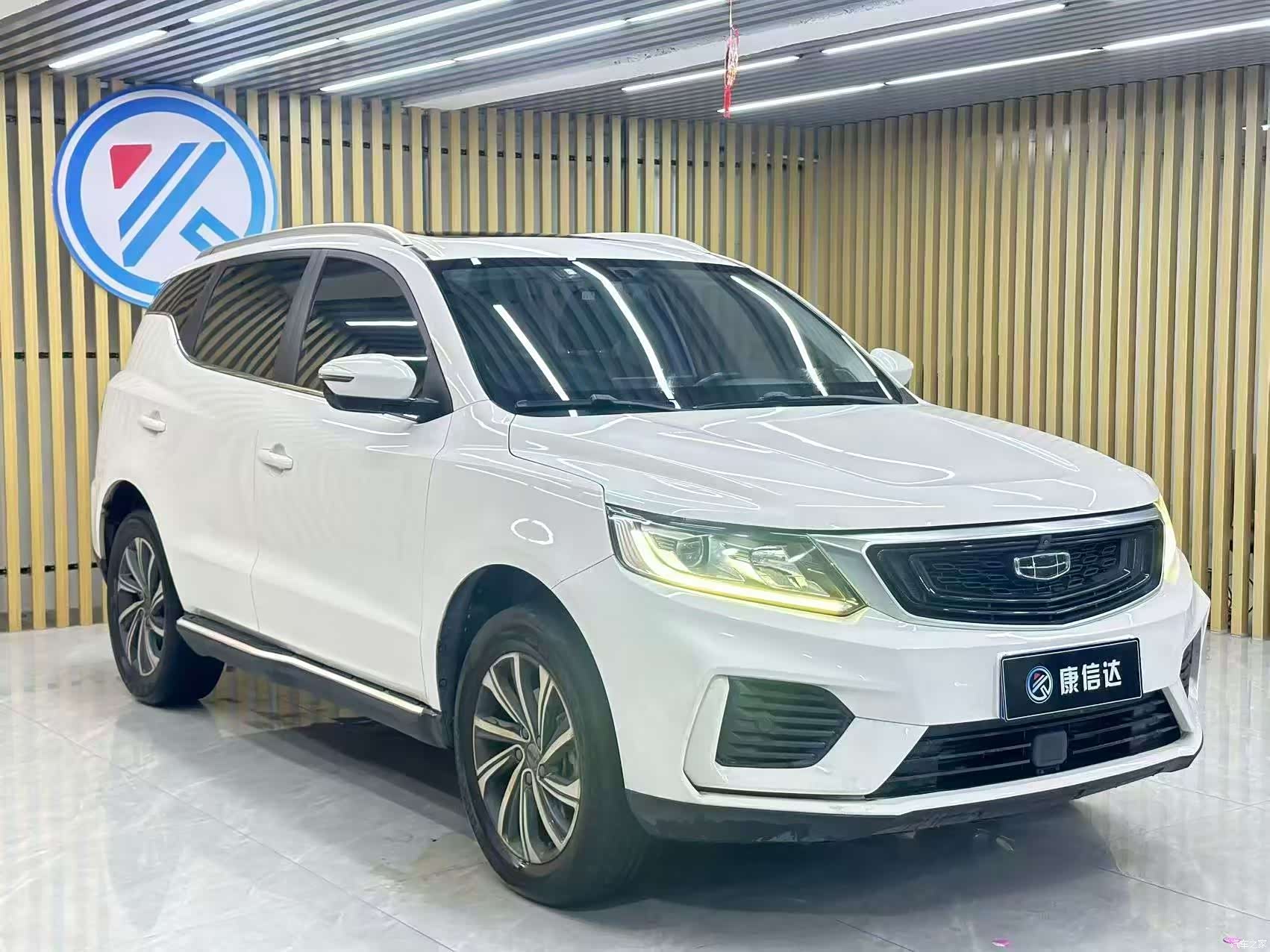 Geely X6, 2020 3