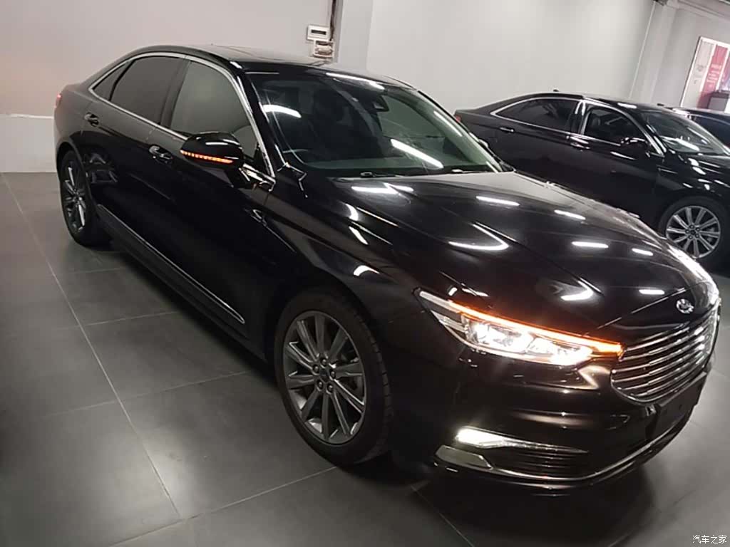Ford Taurus, 2021 4