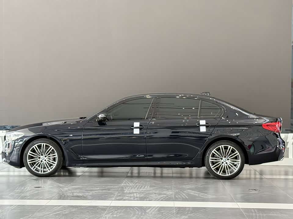 BMW 5 series BMW 5 series