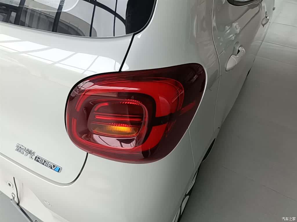 Wuling MINIEV, 2025 8