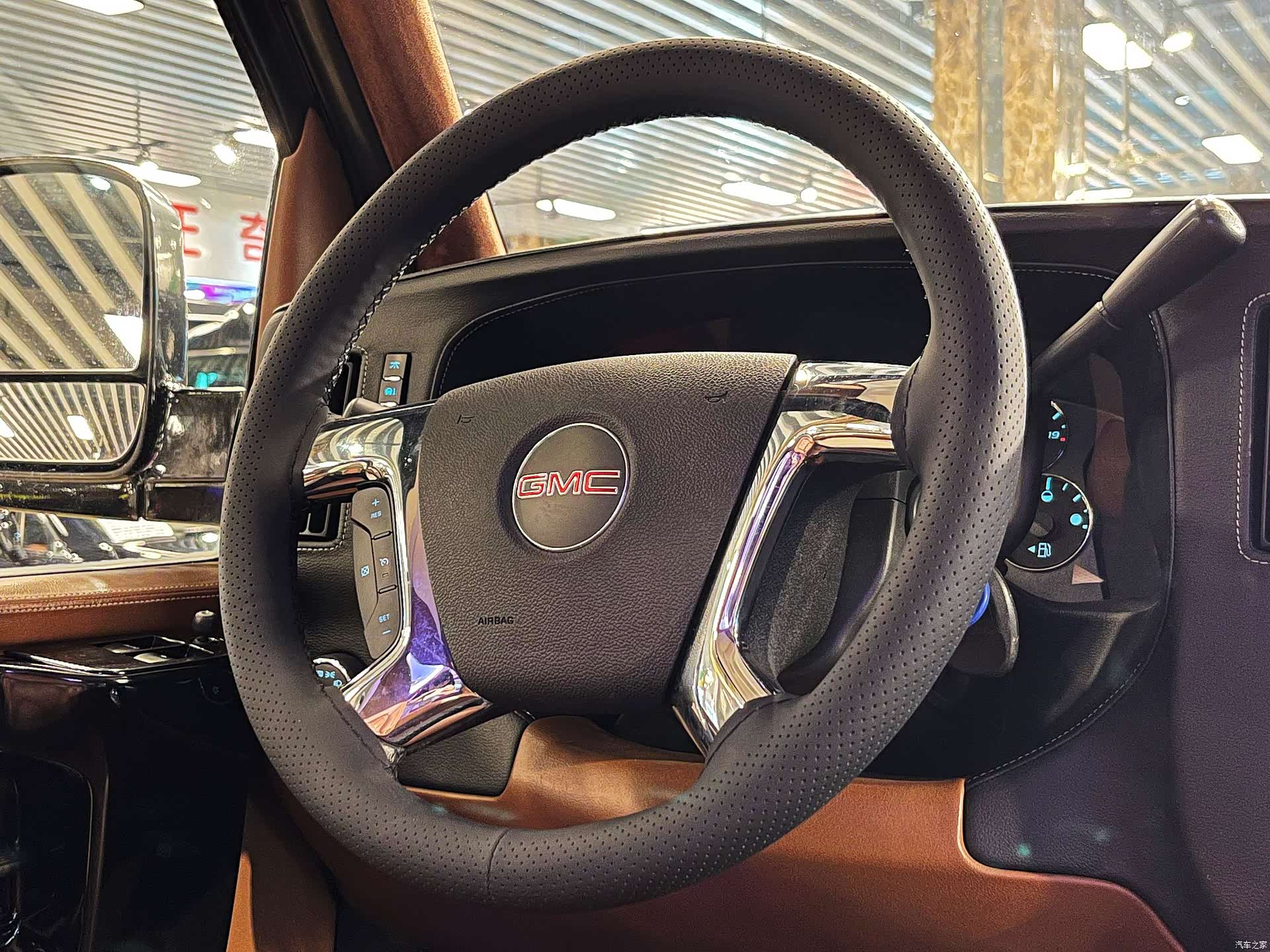 GMC SAVANA, 2016 17