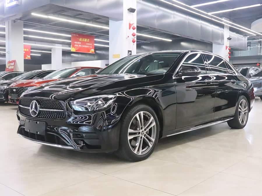 Mercedes-Benz E-Class 2022, фото 1