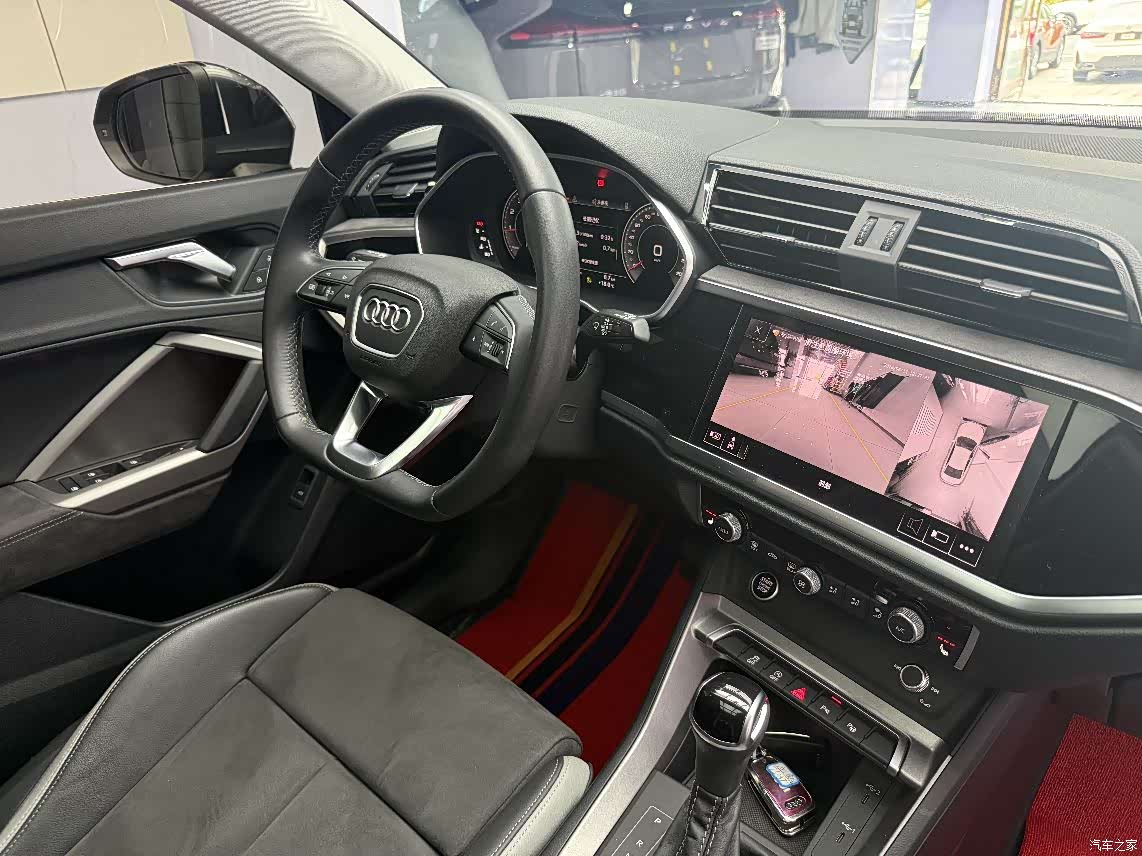 Audi Q3, 2023 20
