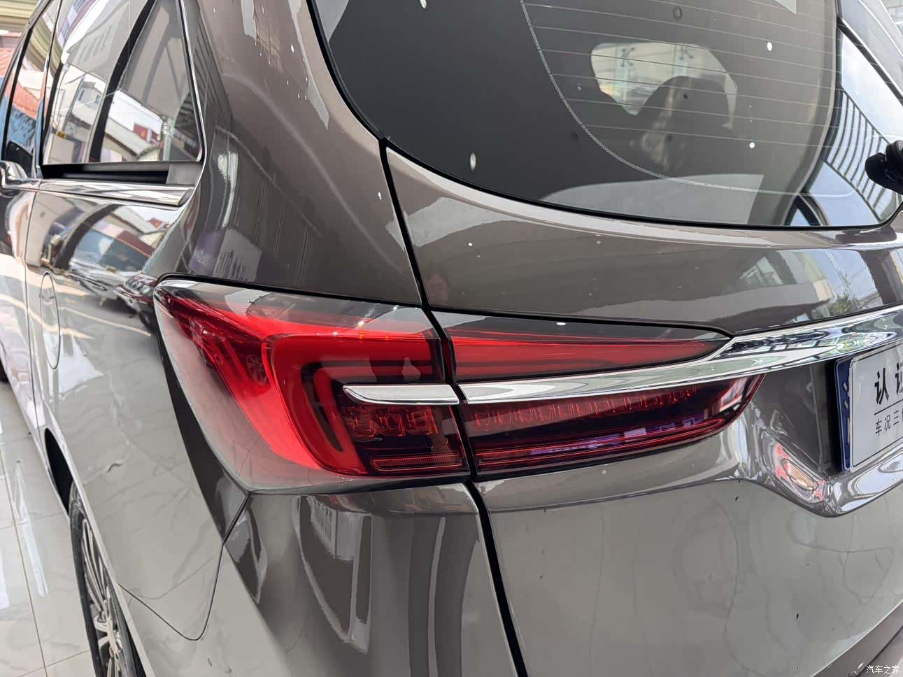 Buick GL8, 2023 9