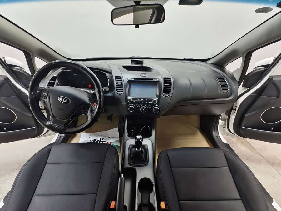 Kia K3 2015, фото 9