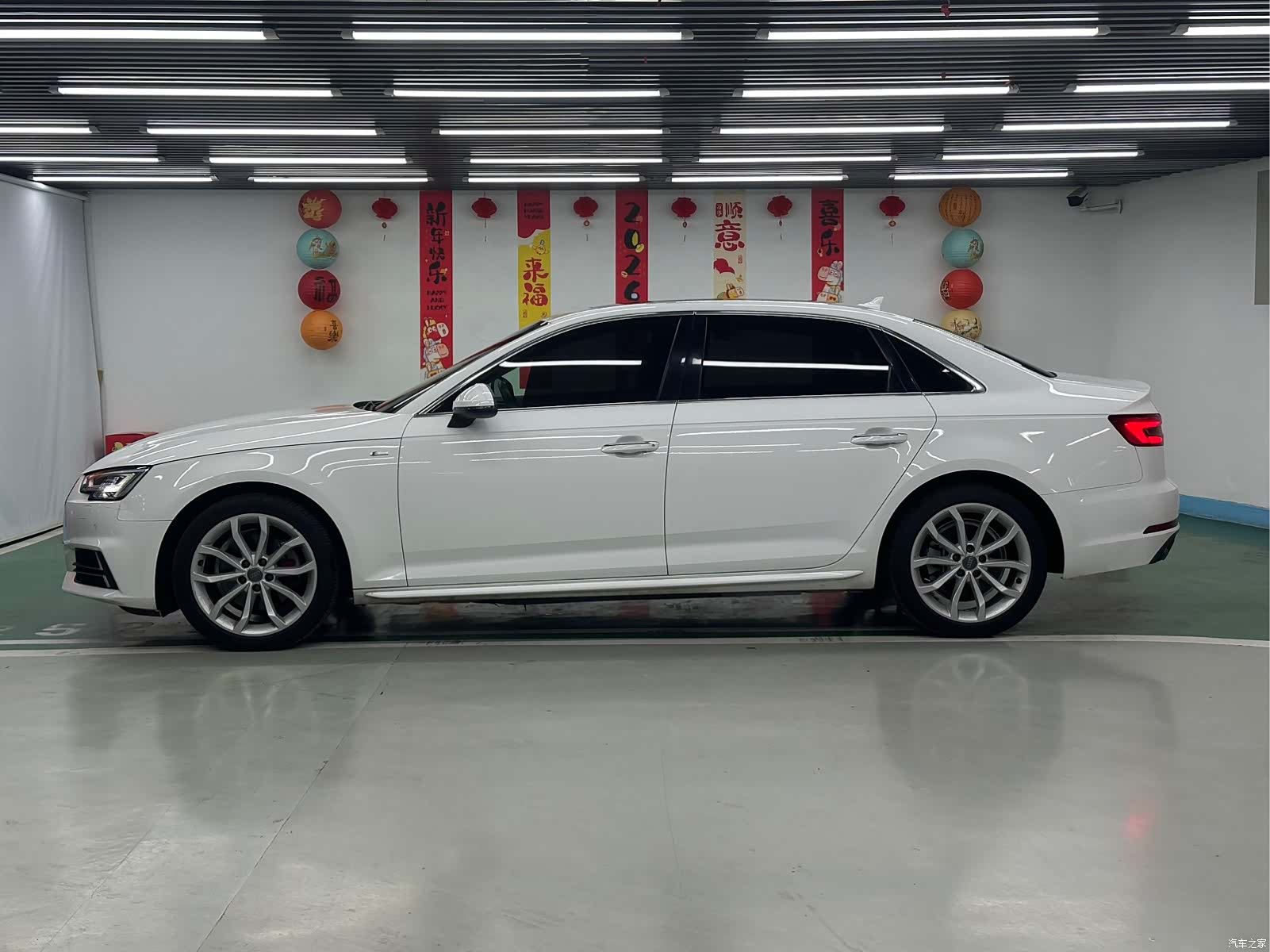 Audi A4L, 2017 4