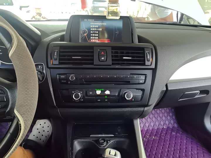 BMW 1 Series 2013 gai 116i Leading