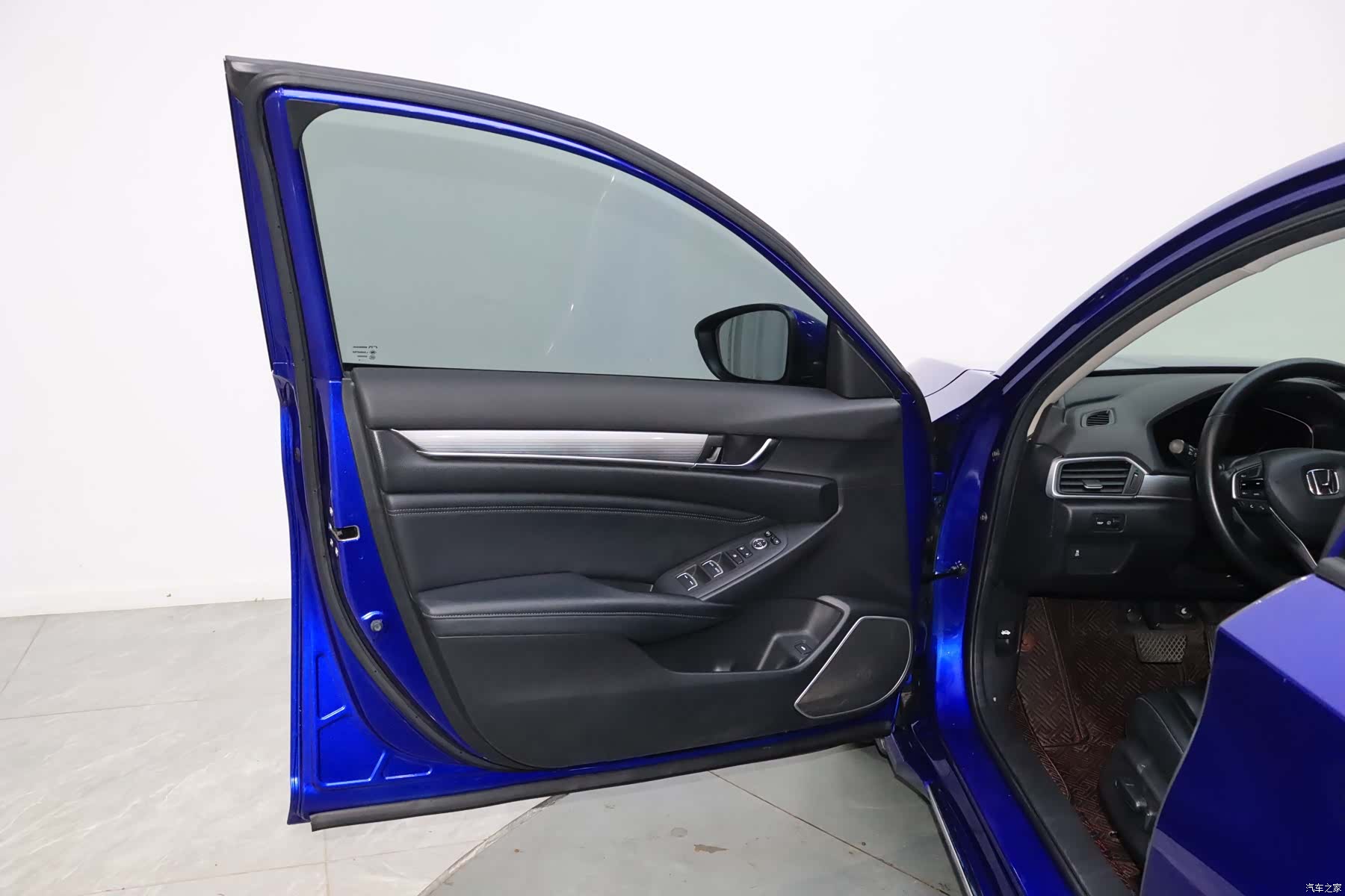 Honda Accord, 2019 8