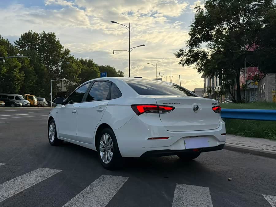 Buick Inslight 2021, фото 3