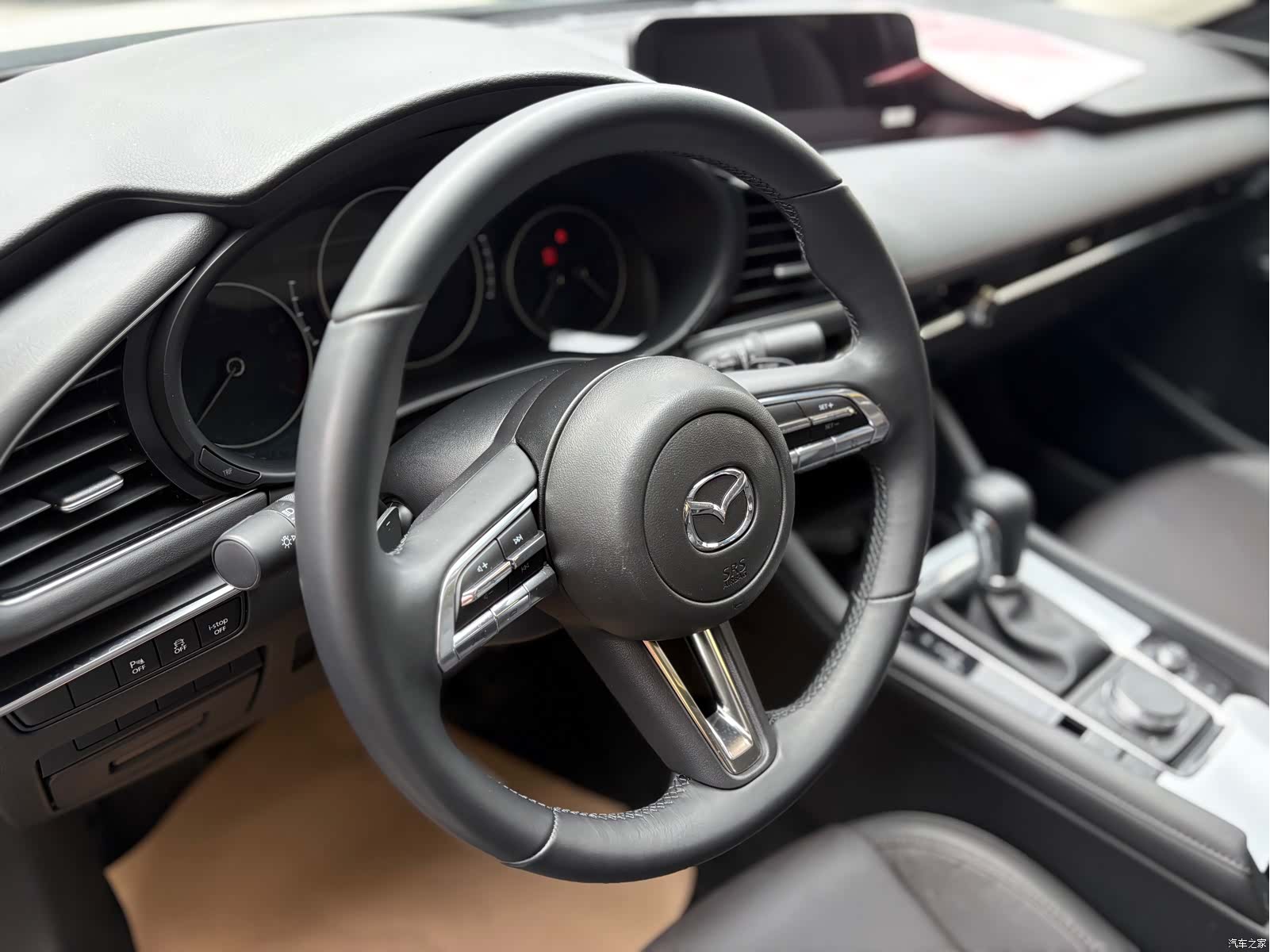 Mazda Mazda3, 2024 15