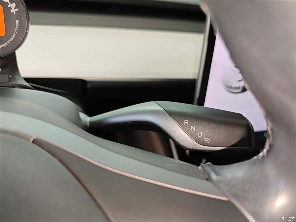 Tesla Model 3, 2019 7