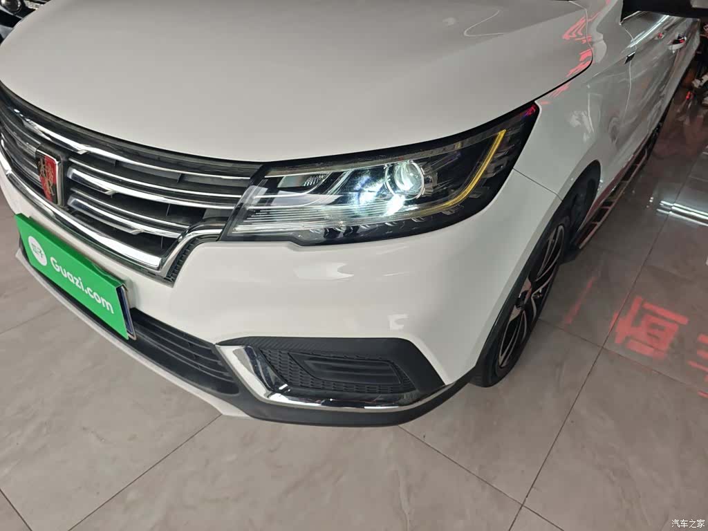 Roewe RX3, 2019 18