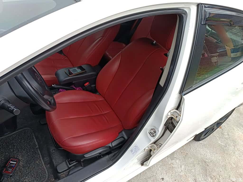 Mazda 2, 2014 15