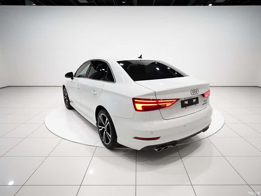 Audi A3, 2021 все фото
