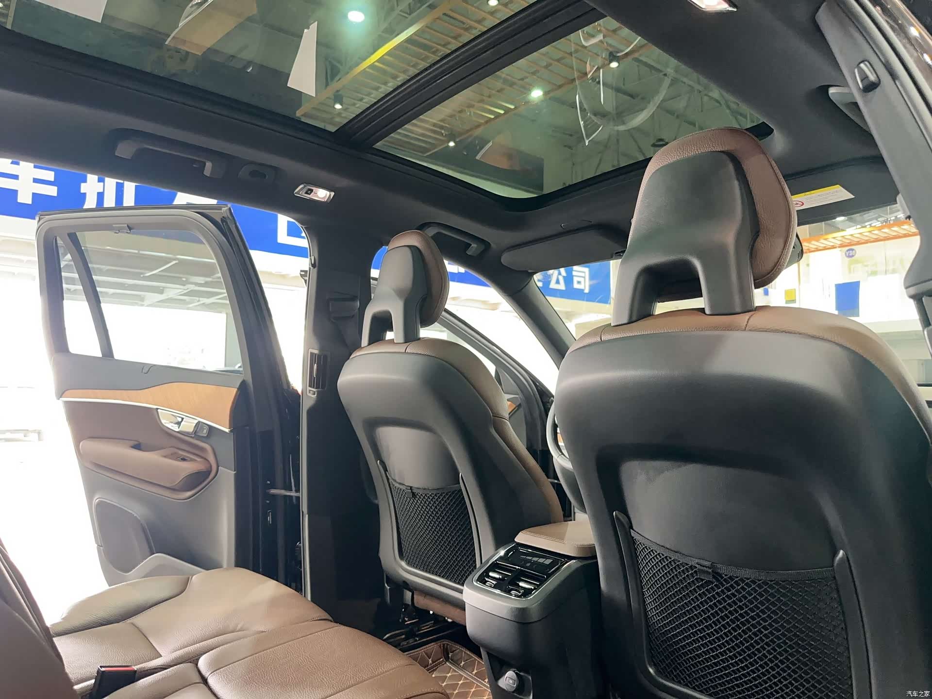 Volvo XC90, 2021 21