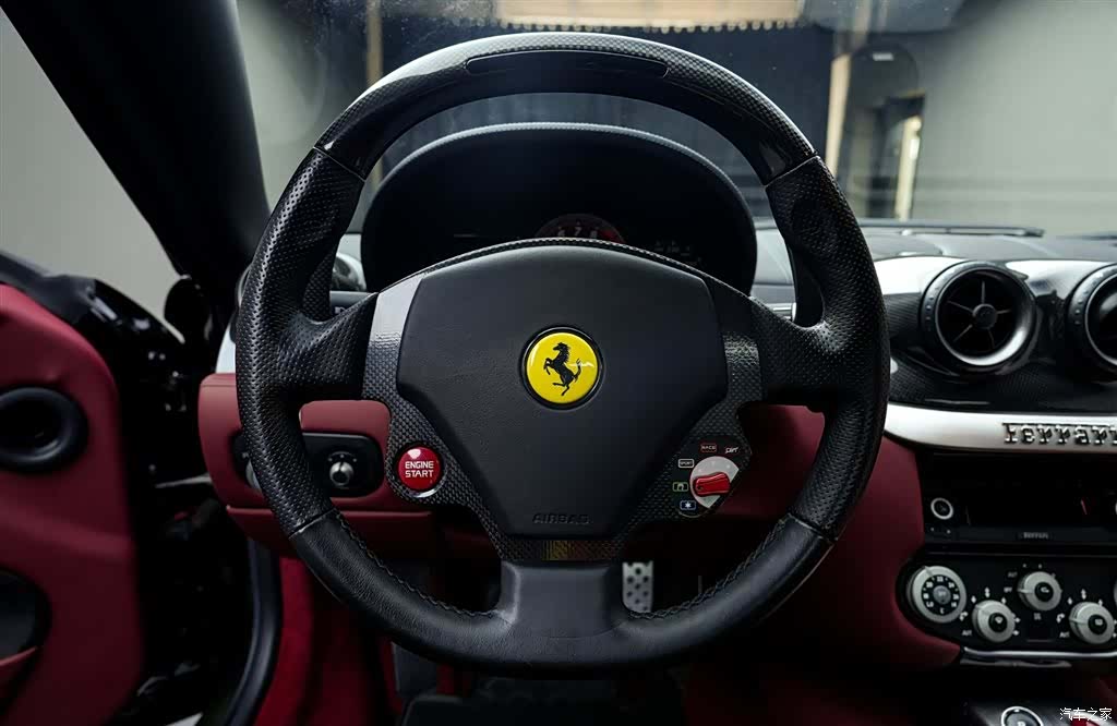 Ferrari 599, 2010 13