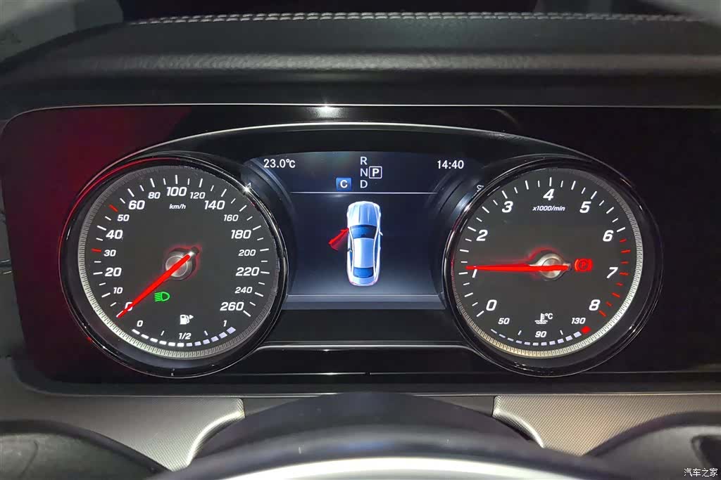 Mercedes-Benz E-Class, 2018 14