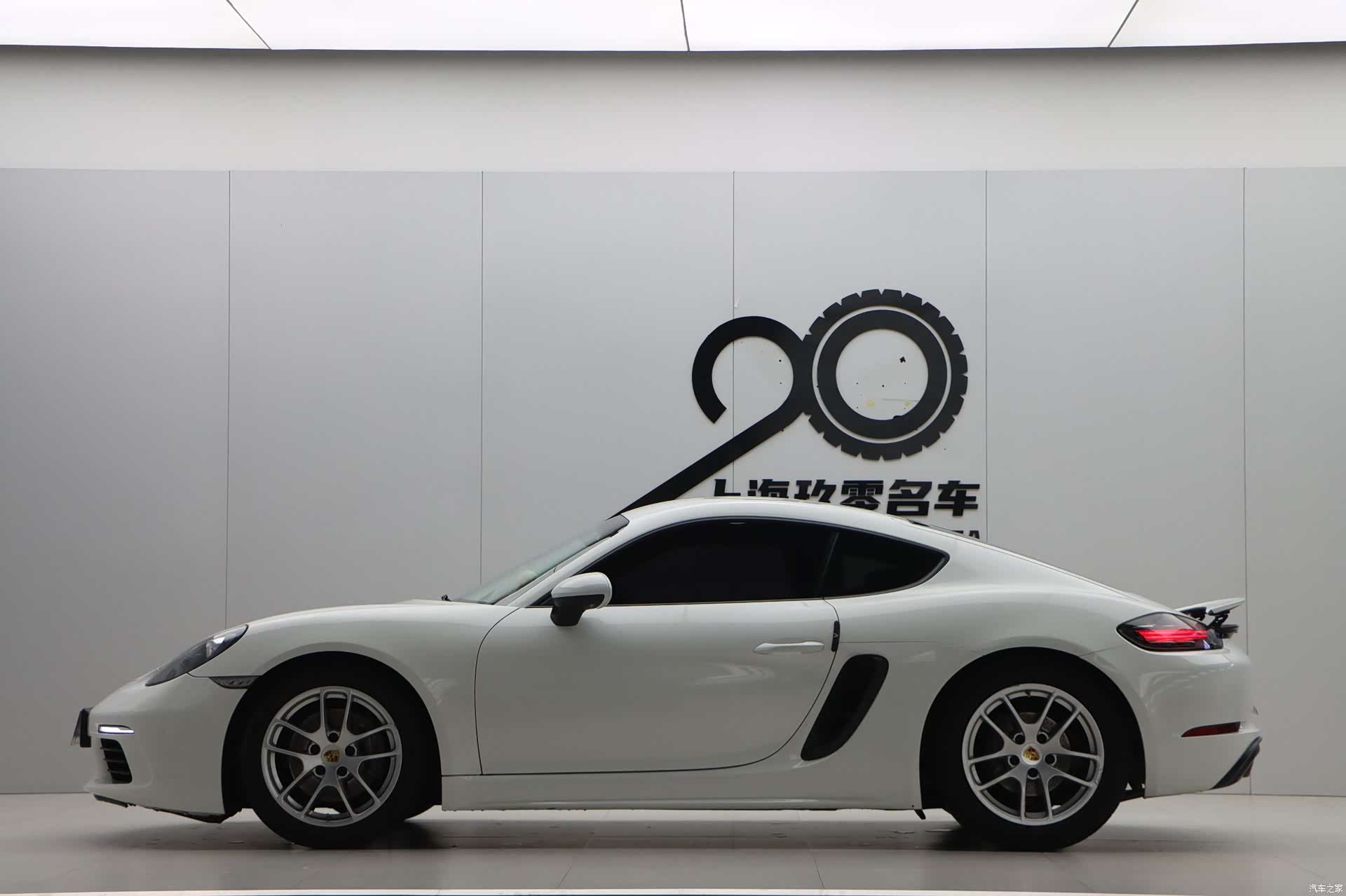 Porsche Cayman, 2018 7